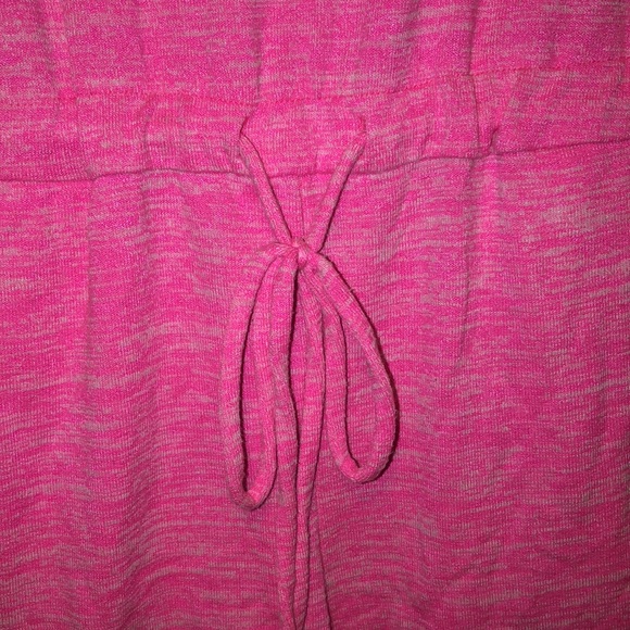 GAP Lounge Romper Medium - Picture 7 of 7